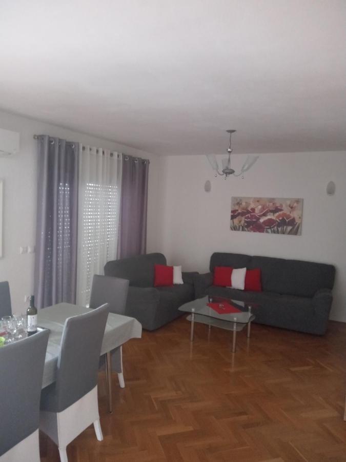 Kaštela Apartman Teklic מראה חיצוני תמונה