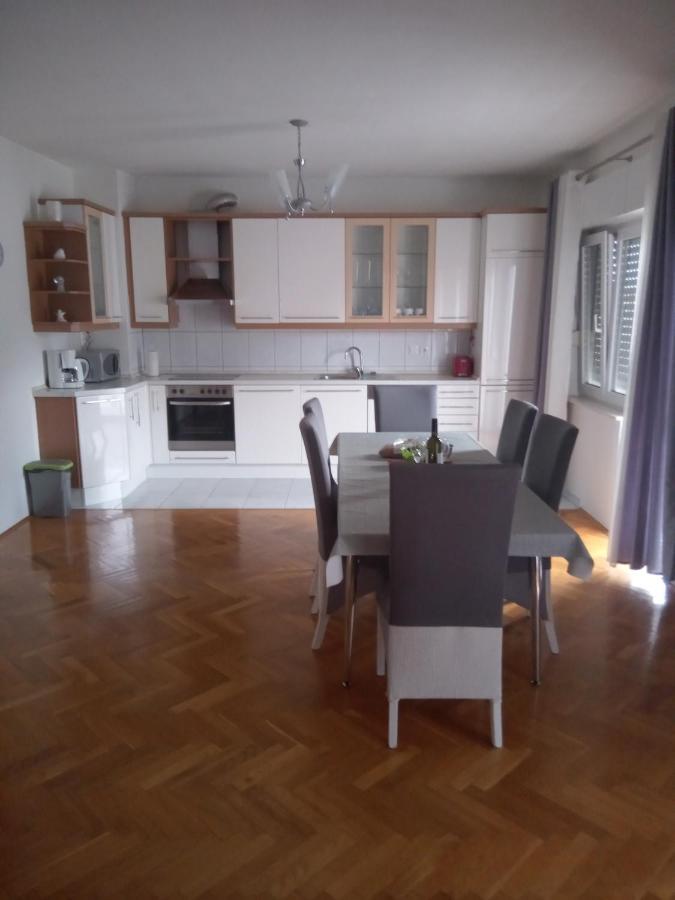 Kaštela Apartman Teklic מראה חיצוני תמונה