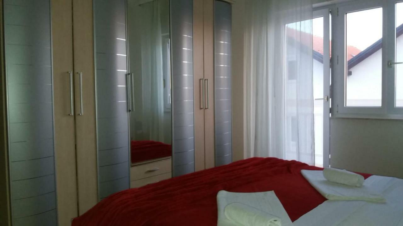 Kaštela Apartman Teklic מראה חיצוני תמונה