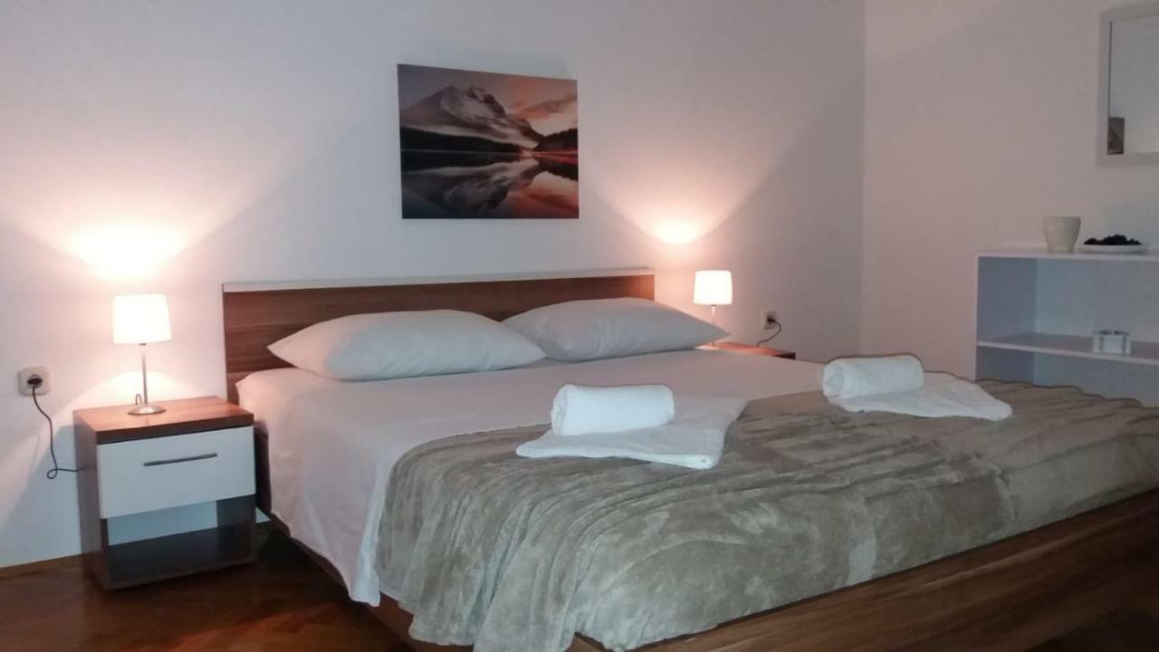 Kaštela Apartman Teklic מראה חיצוני תמונה
